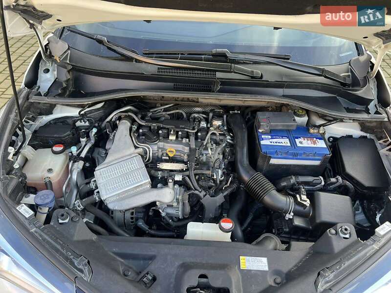 Внедорожник / Кроссовер Toyota C-HR 2016 в Одессе