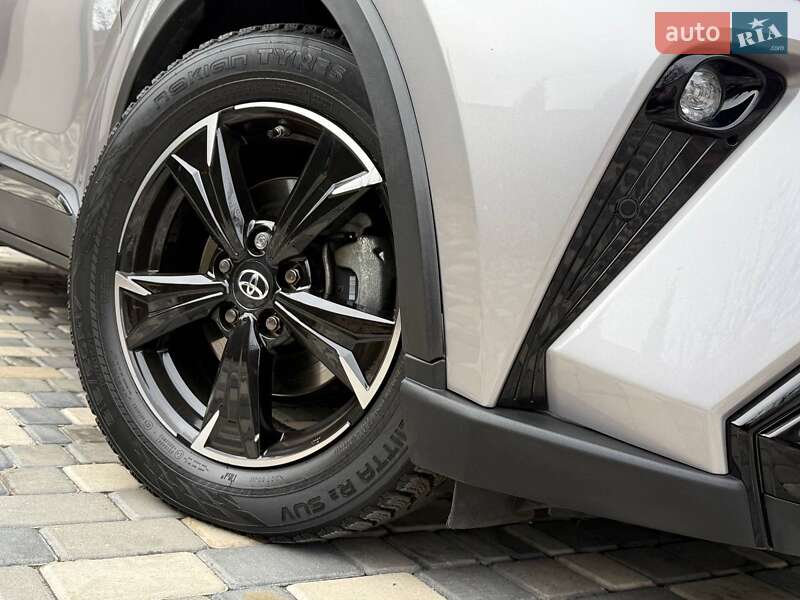 Внедорожник / Кроссовер Toyota C-HR 2021 в Одессе