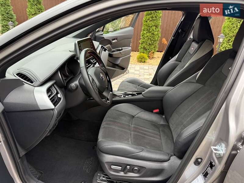 Внедорожник / Кроссовер Toyota C-HR 2021 в Одессе