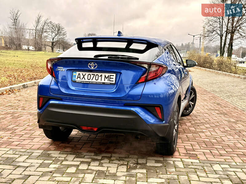 Внедорожник / Кроссовер Toyota C-HR 2020 в Харькове фото 6 Внедорожник / Кроссовер Toyota C-HR 2020 в Харькове