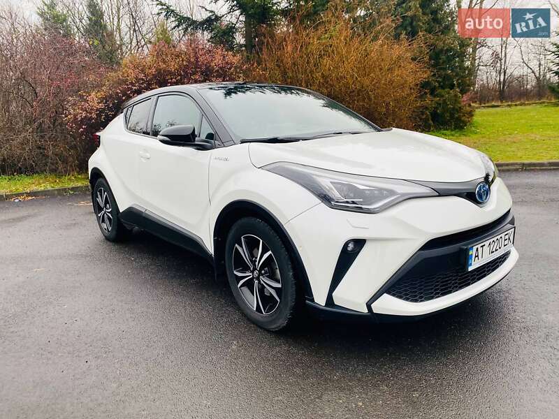 Позашляховик / Кросовер Toyota C-HR 2020 в Богородчанах