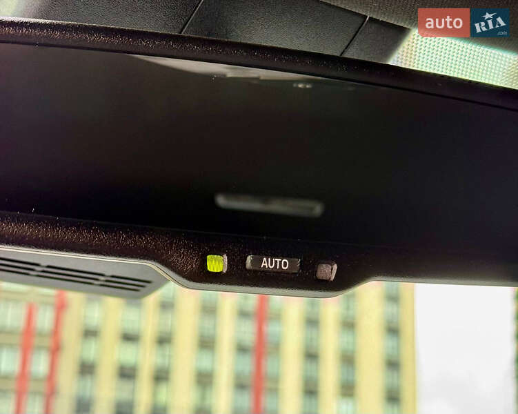 Внедорожник / Кроссовер Toyota C-HR 2019 в Киеве