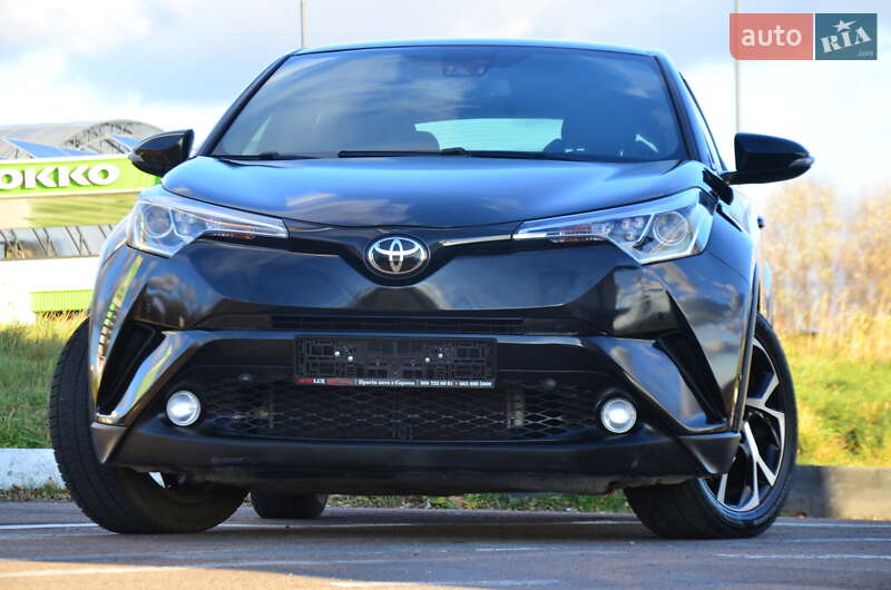 Позашляховик / Кросовер Toyota C-HR 2018 в Дрогобичі фото 16 Позашляховик / Кросовер Toyota C-HR 2018 в Дрогобичі