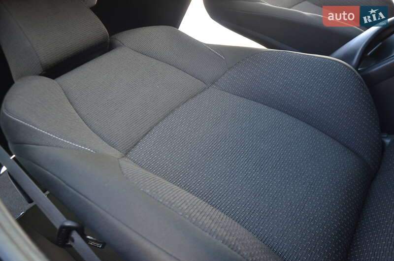 Позашляховик / Кросовер Toyota C-HR 2018 в Дрогобичі фото 59 Позашляховик / Кросовер Toyota C-HR 2018 в Дрогобичі