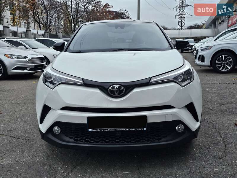 Позашляховик / Кросовер Toyota C-HR 2018 в Одесі