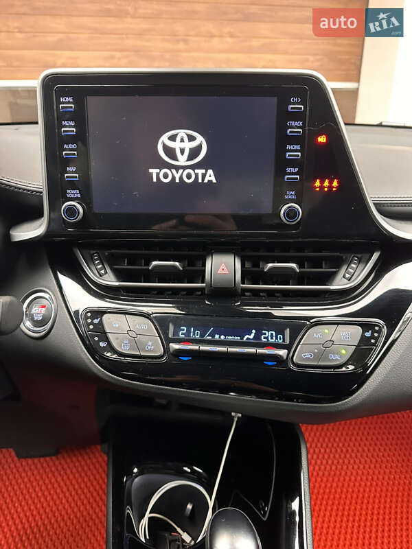 Внедорожник / Кроссовер Toyota C-HR 2021 в Виннице