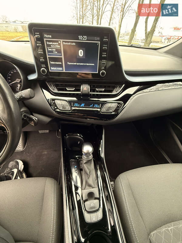 Позашляховик / Кросовер Toyota C-HR 2020 в Харкові фото 27 Позашляховик / Кросовер Toyota C-HR 2020 в Харкові