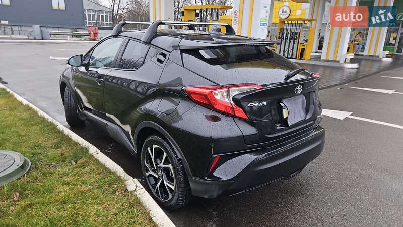 Внедорожник / Кроссовер Toyota C-HR 2021 в Киеве фото 6 Внедорожник / Кроссовер Toyota C-HR 2021 в Киеве
