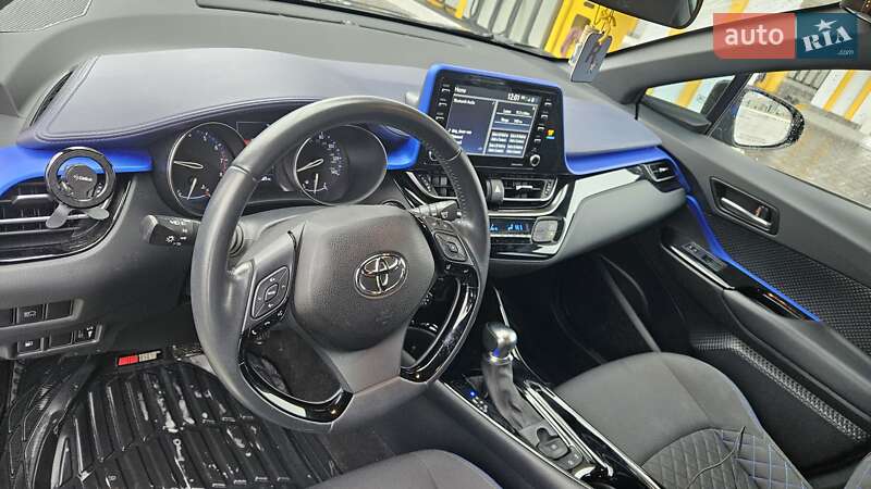 Внедорожник / Кроссовер Toyota C-HR 2021 в Киеве фото 15 Внедорожник / Кроссовер Toyota C-HR 2021 в Киеве