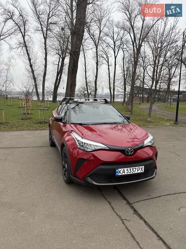 Toyota C-HR 2021 Toyota C-HR 2021