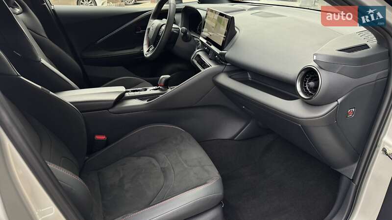 Внедорожник / Кроссовер Toyota C-HR 2024 в Одессе