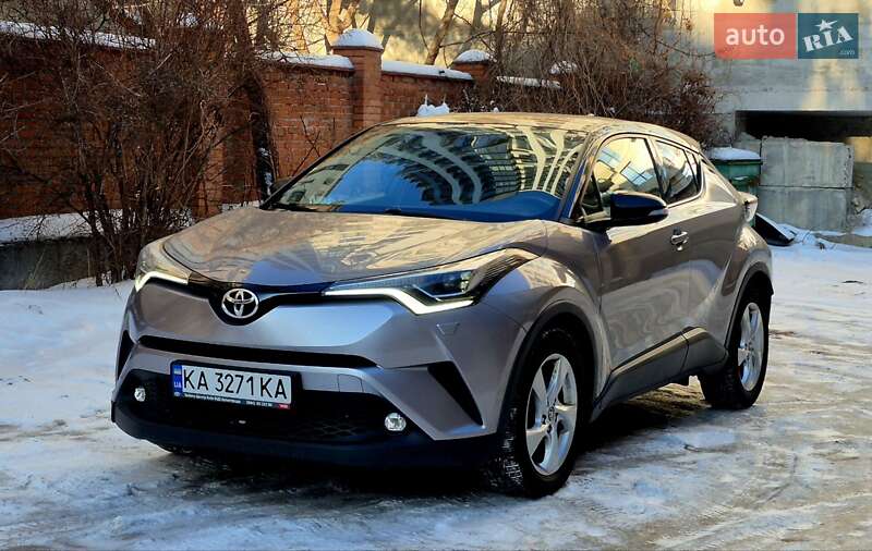 Toyota C-HR 2017 Toyota C-HR 2017