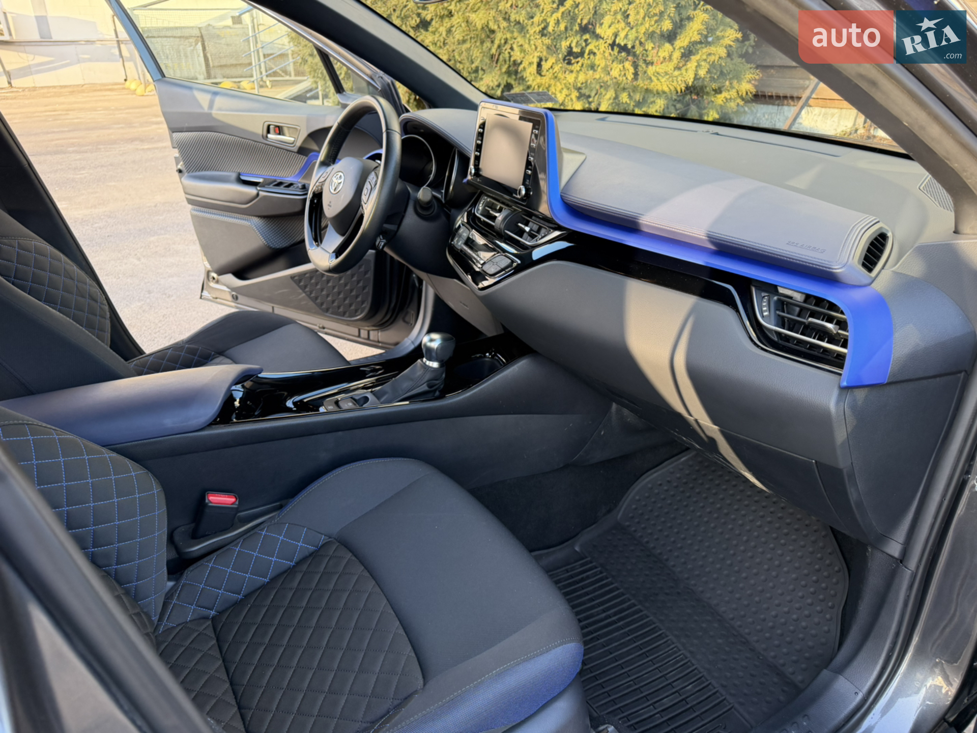2022 Toyota C-HR - мініатюра 14