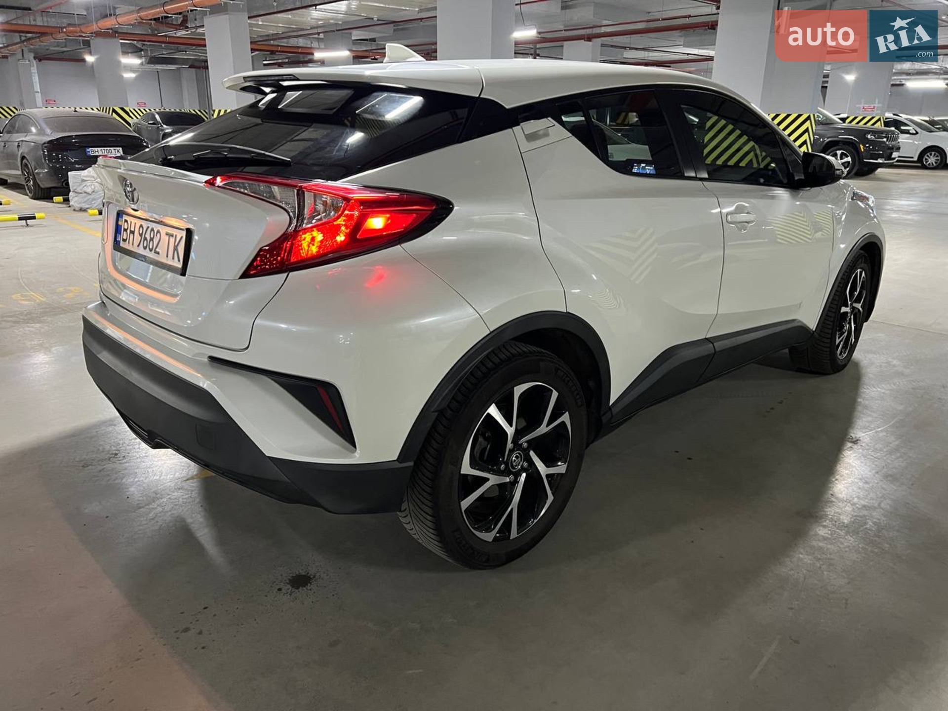 2017 Toyota C-HR - мініатюра 6