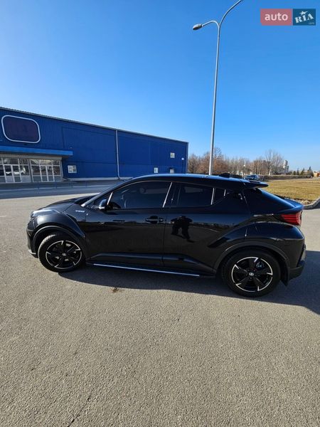 Внедорожник / Кроссовер Toyota C-HR 2021 в Харькове
