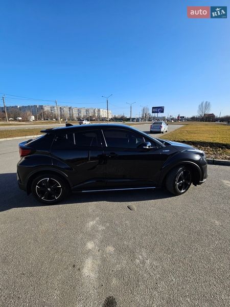 Внедорожник / Кроссовер Toyota C-HR 2021 в Харькове