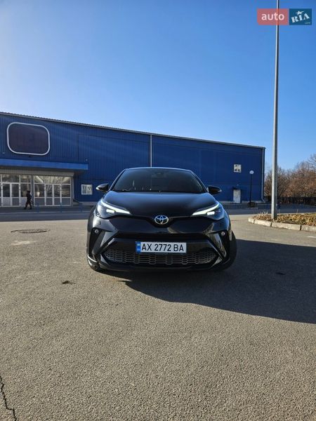 Внедорожник / Кроссовер Toyota C-HR 2021 в Харькове