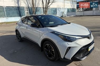 Позашляховик / Кросовер Toyota C-HR 2021 в Києві