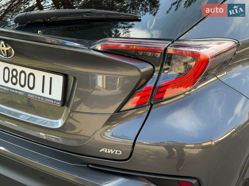 Внедорожник / Кроссовер Toyota C-HR 2018 в Ивано-Франковске
