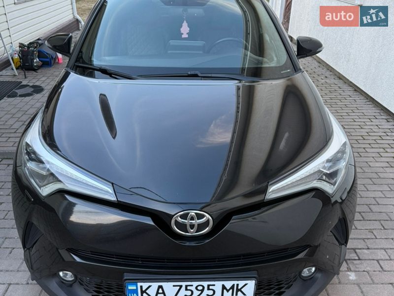 Toyota C-HR 2017