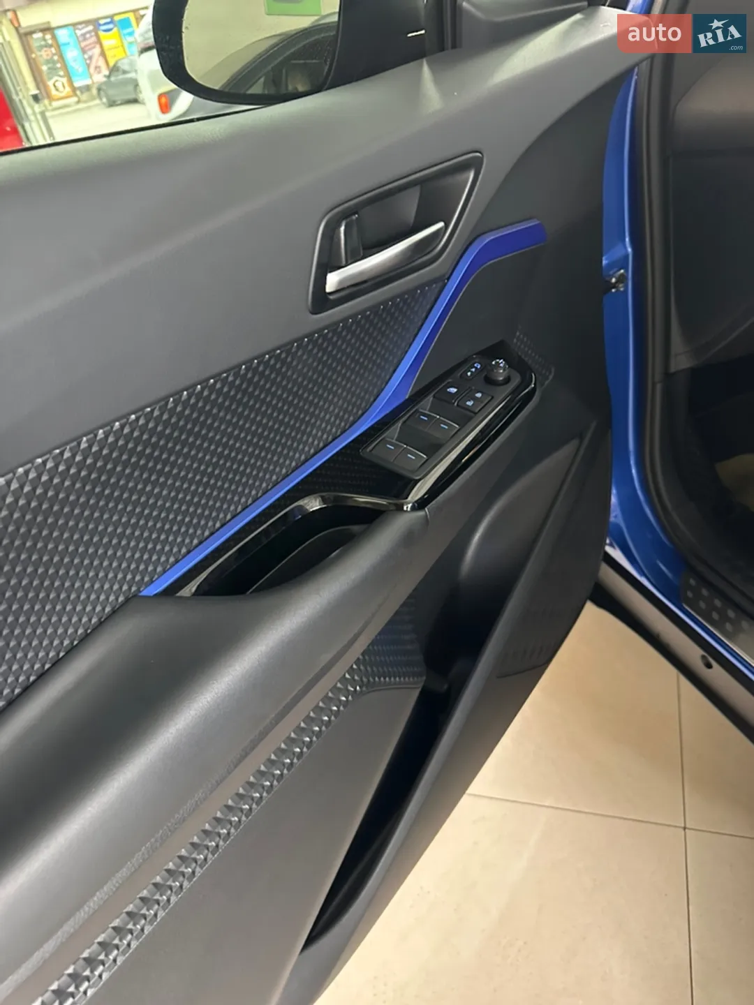 2019 Toyota C-HR - мініатюра 11