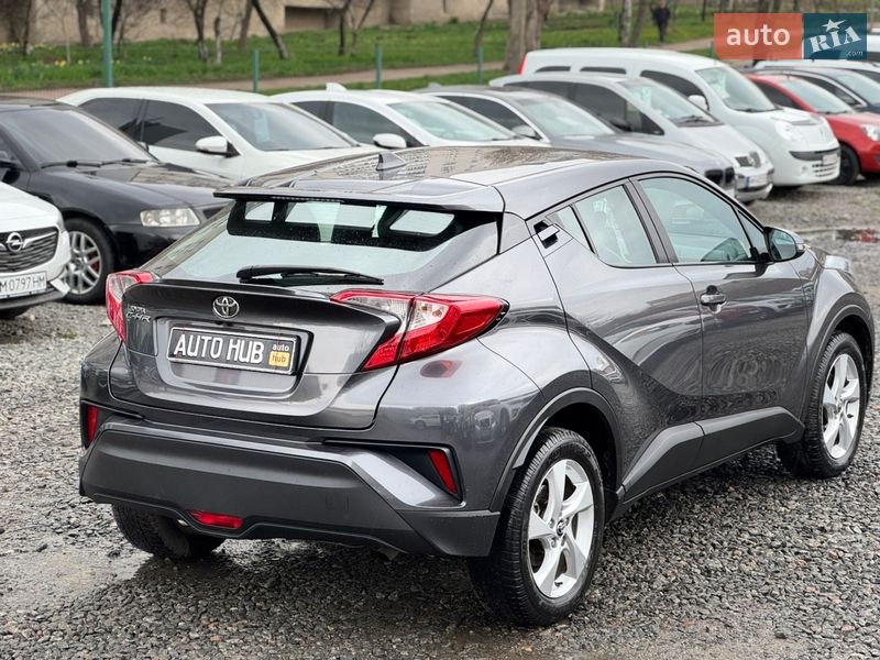 Внедорожник / Кроссовер Toyota C-HR 2018 в Бердичеве