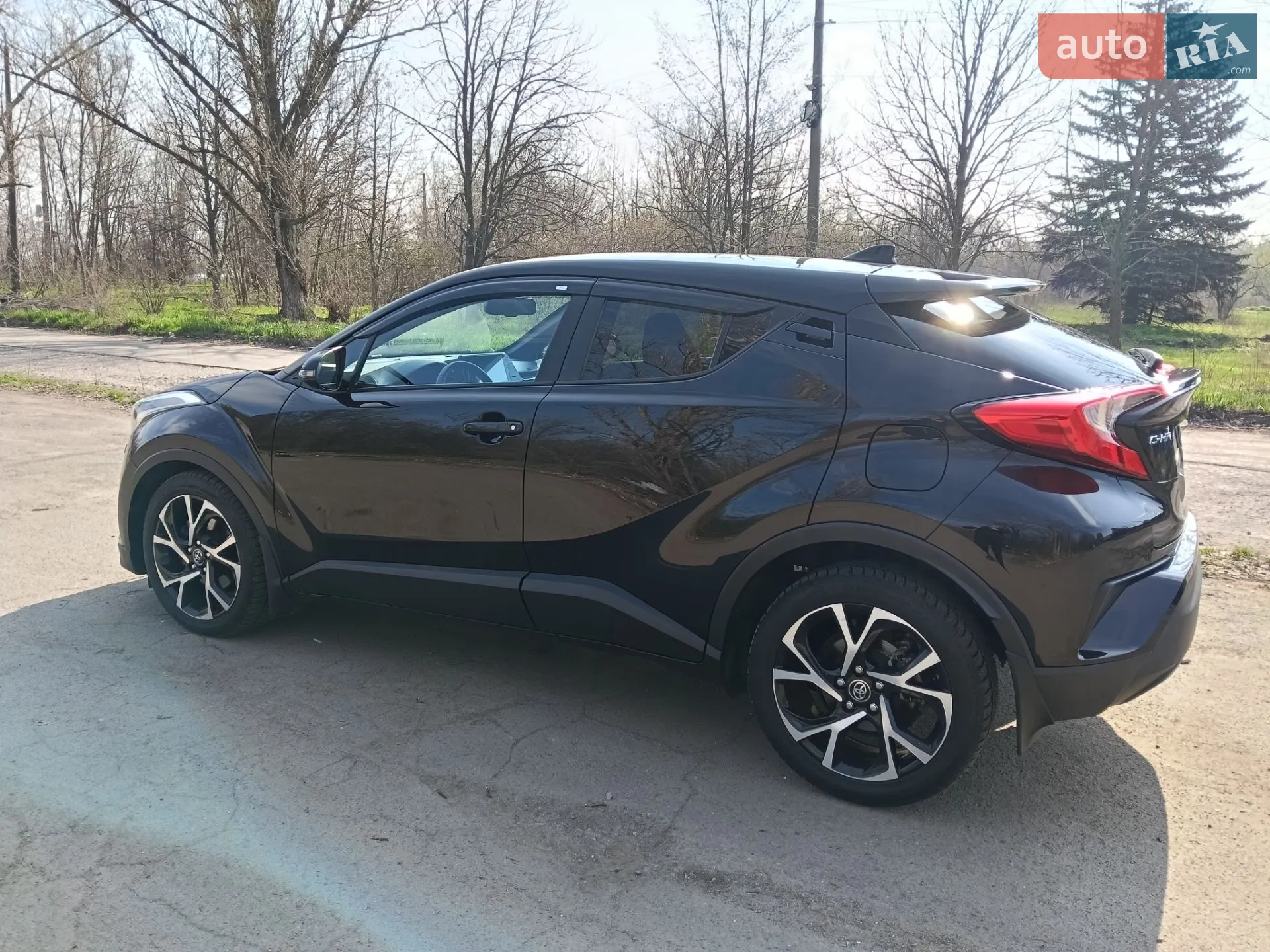 2017 Toyota C-HR - мініатюра 10