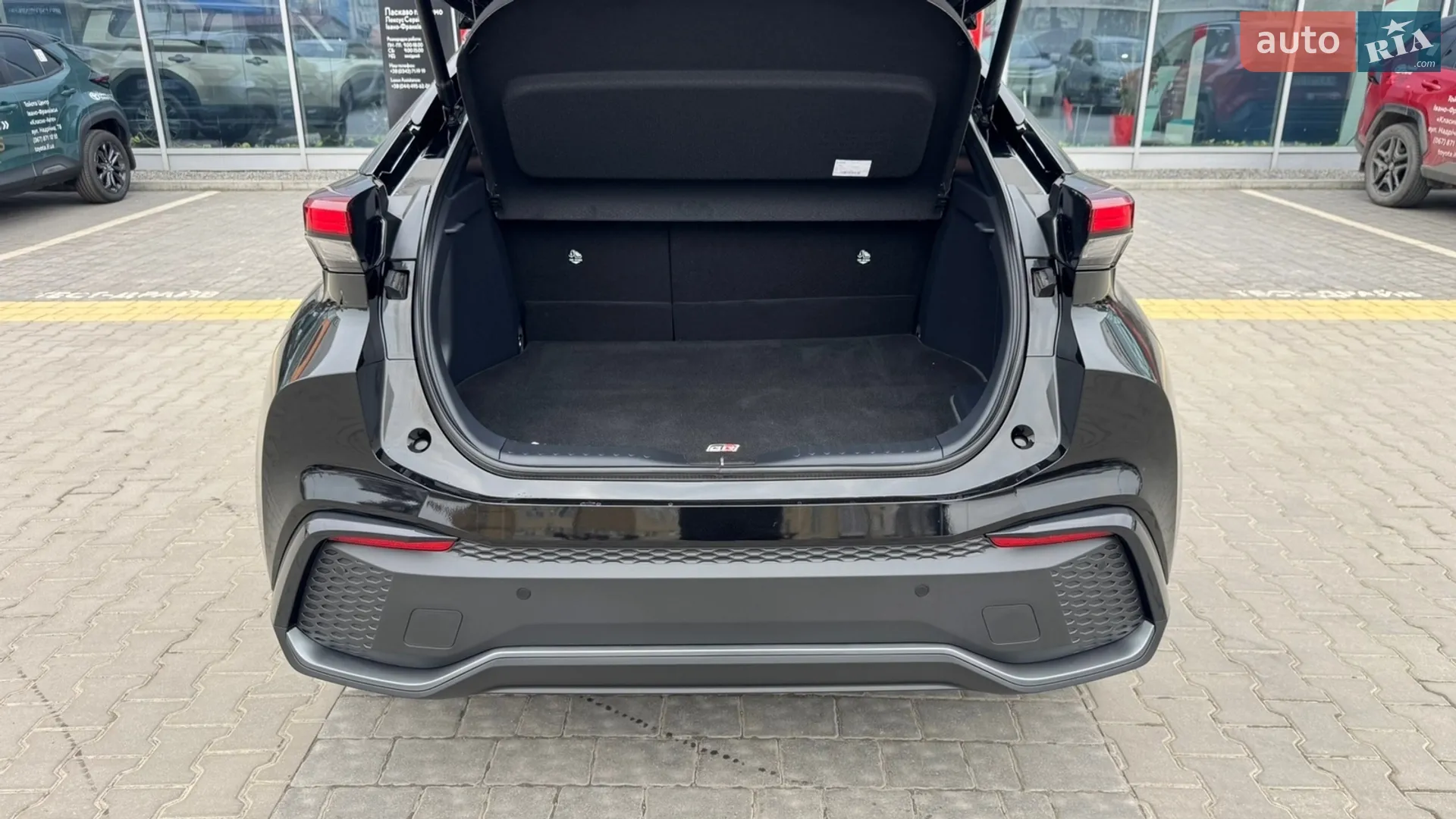 2023 Toyota C-HR - мініатюра 29