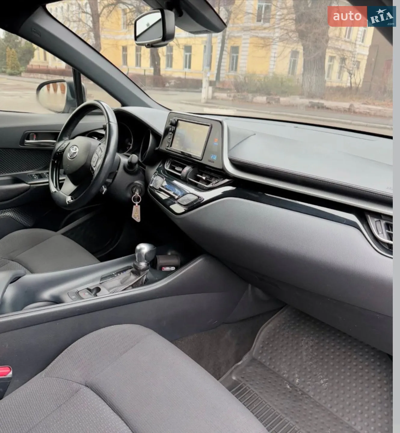 2017 Toyota C-HR - мініатюра 7