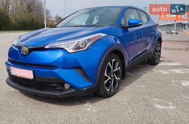 Позашляховик / Кросовер Toyota C-HR 2018 в Львові