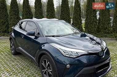 Позашляховик / Кросовер Toyota C-HR 2022 в Харкові