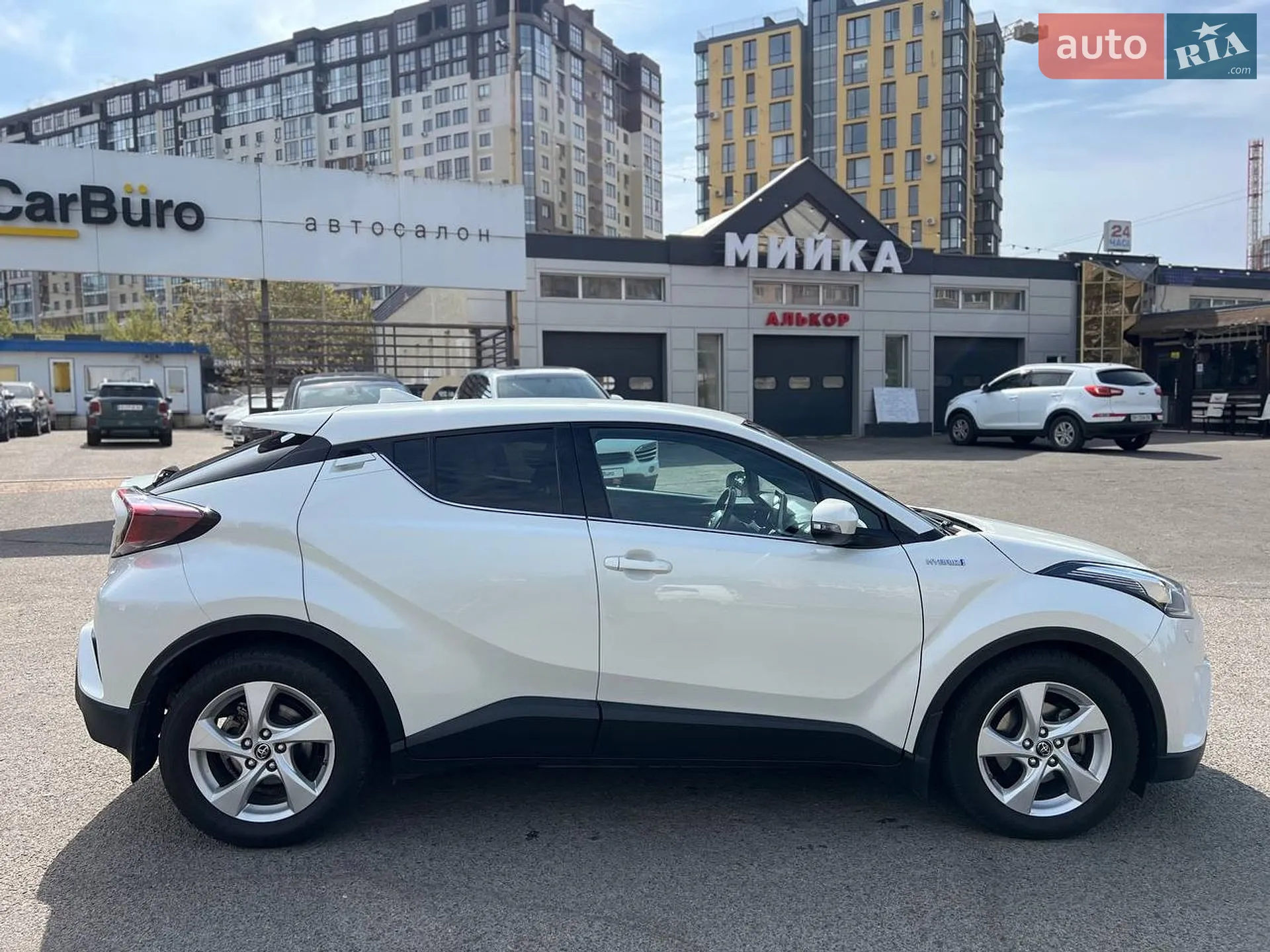 2018 Toyota C-HR - мініатюра 15