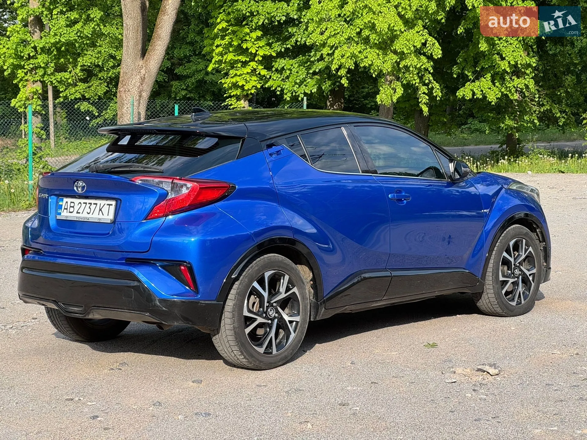 2017 Toyota C-HR - мініатюра 29