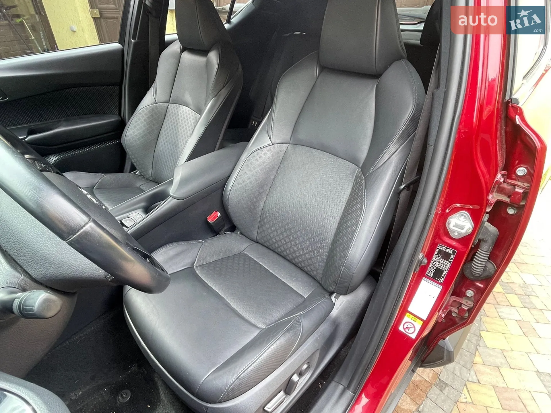 2018 Toyota C-HR - мініатюра 44