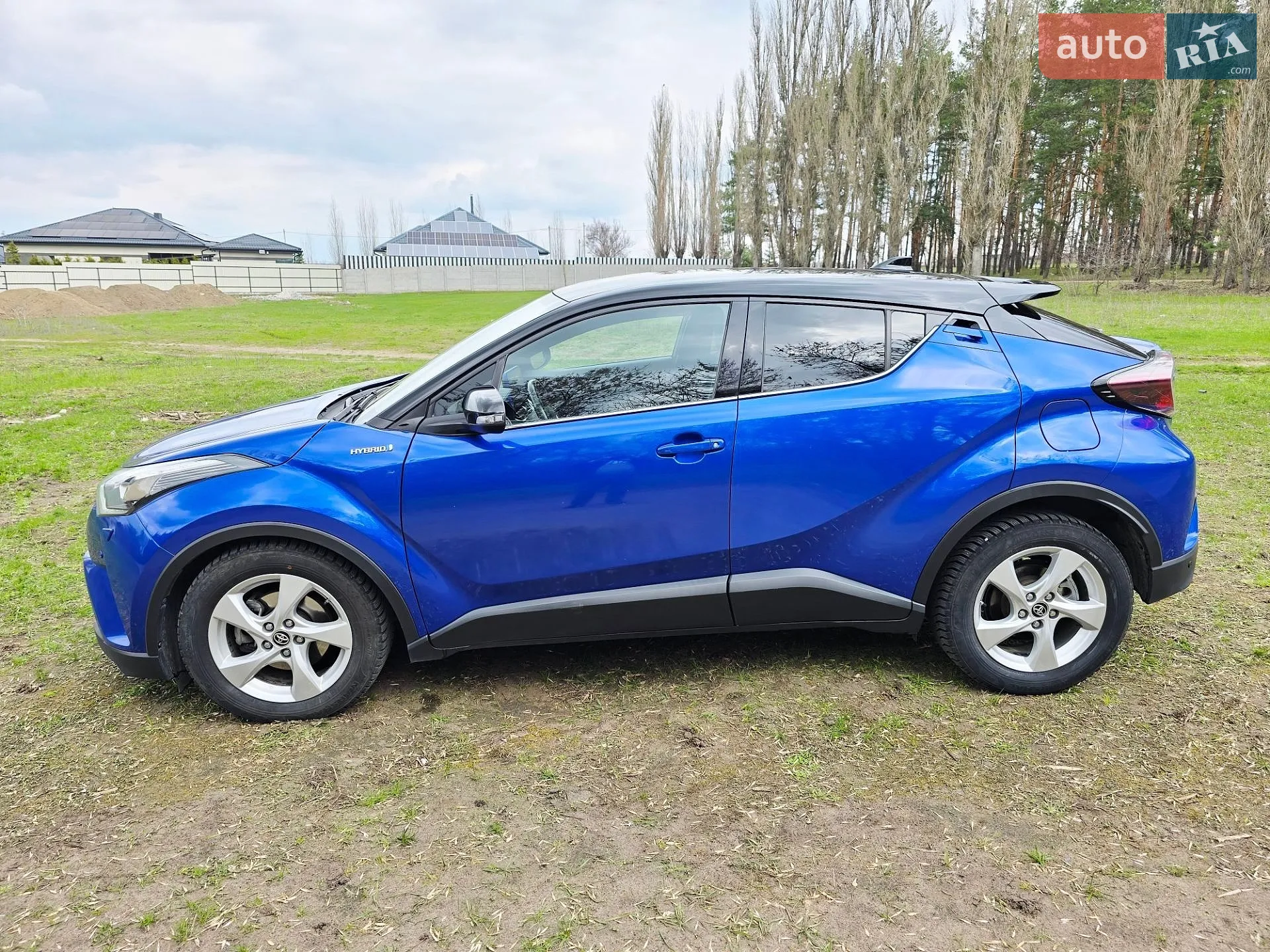 2017 Toyota C-HR - мініатюра 3