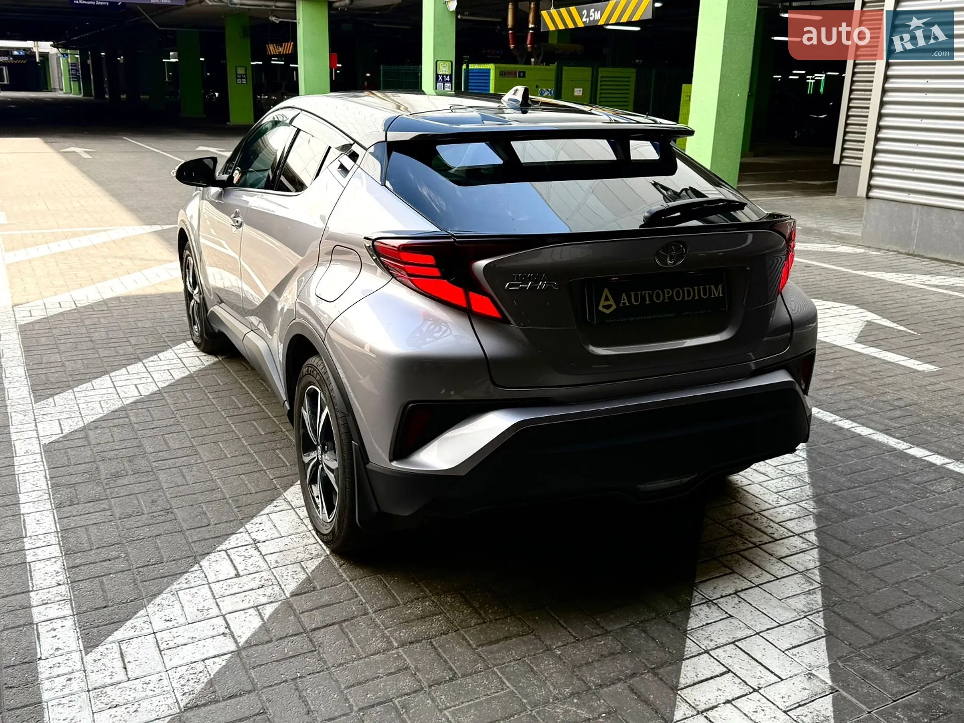 2021 Toyota C-HR - мініатюра 11
