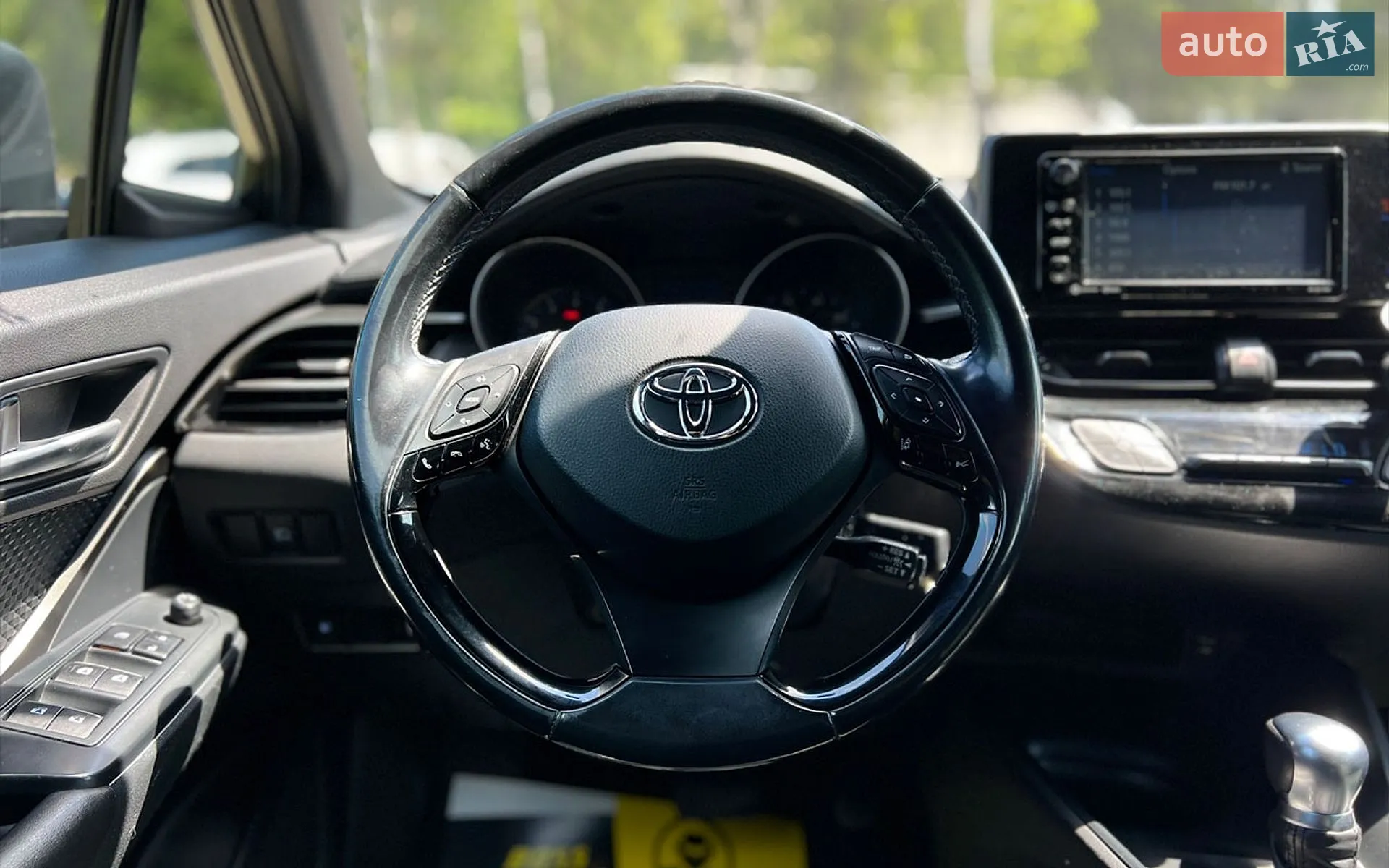 2017 Toyota C-HR - мініатюра 13