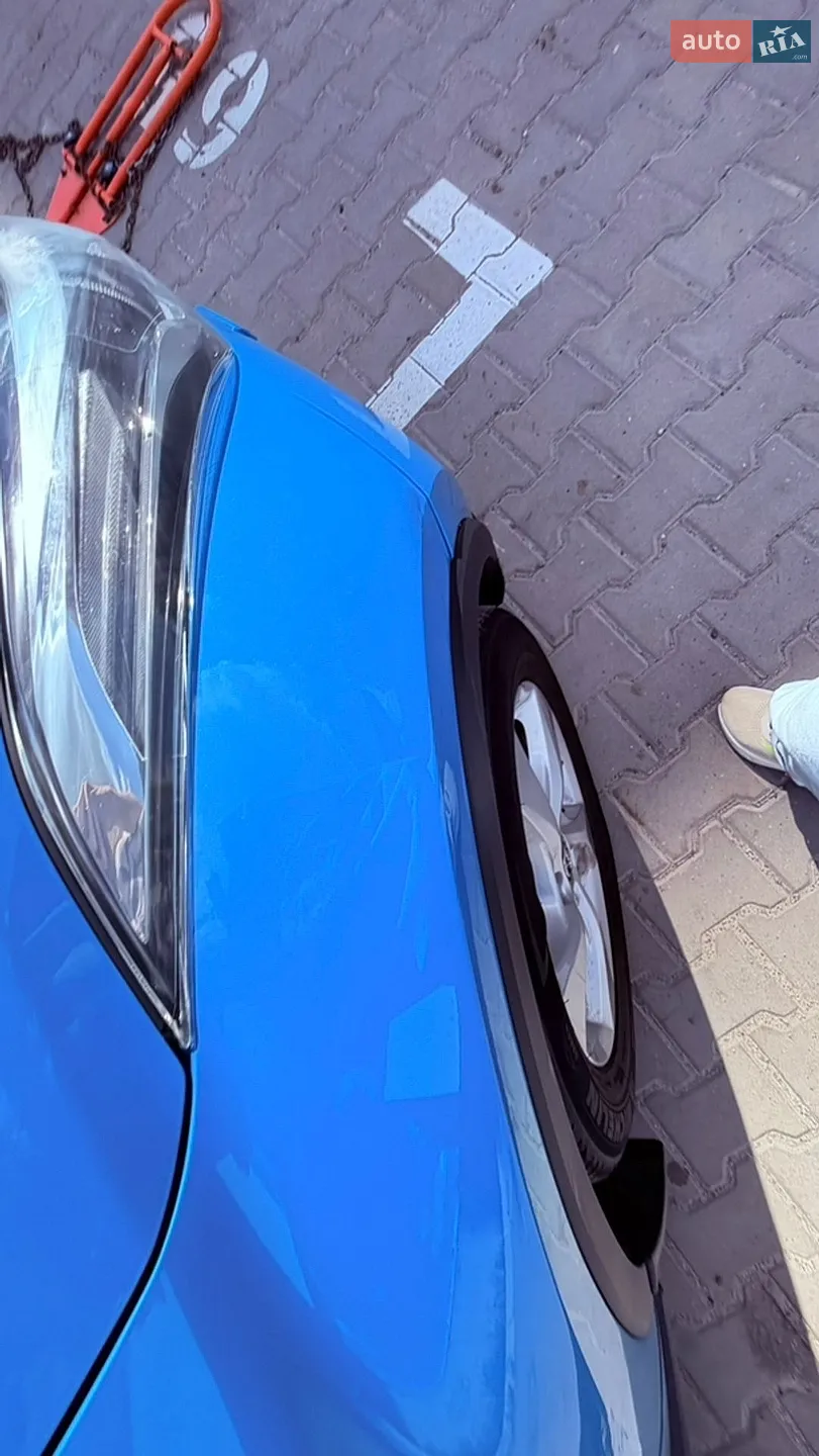 2019 Toyota C-HR - мініатюра 19