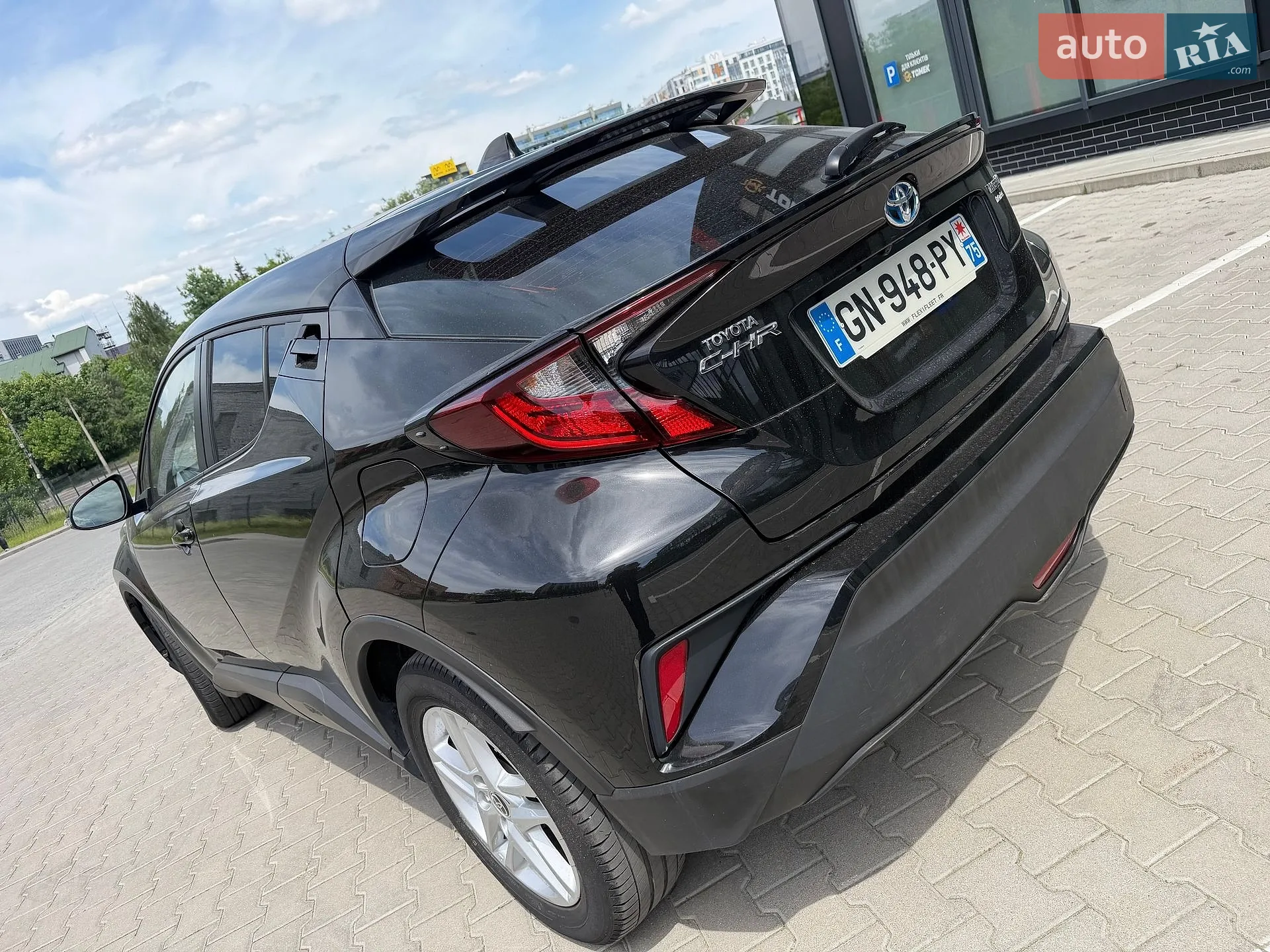 2023 Toyota C-HR - мініатюра 16
