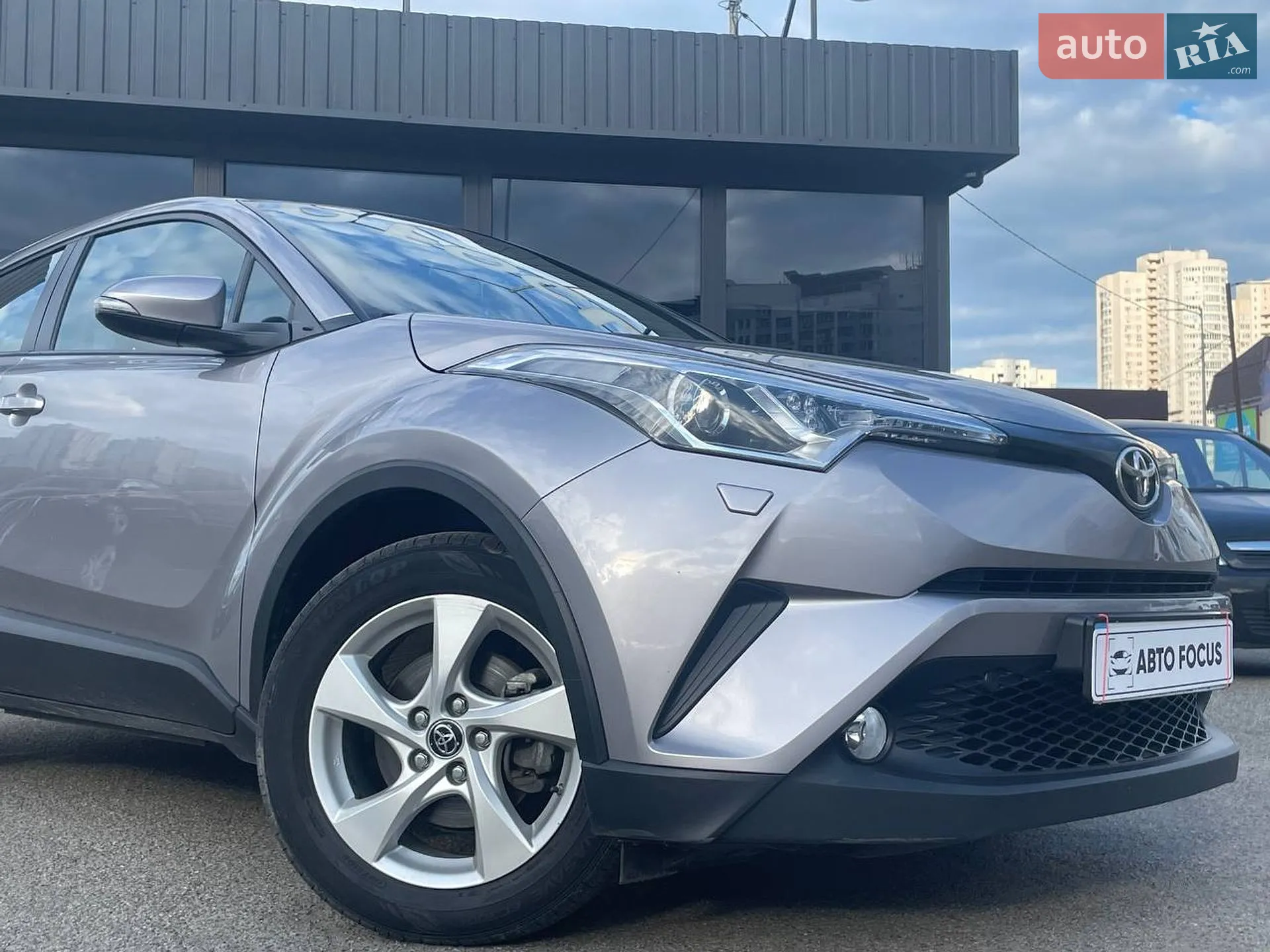 2018 Toyota C-HR - мініатюра 2