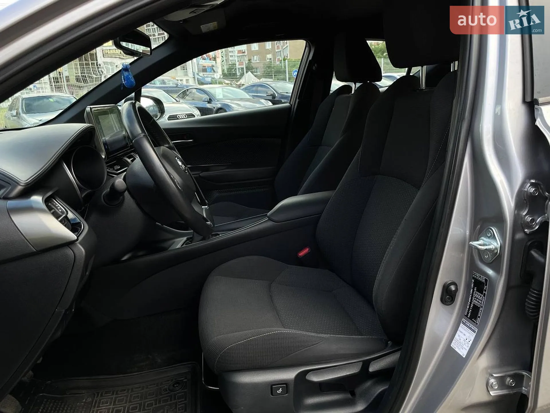2018 Toyota C-HR - мініатюра 9