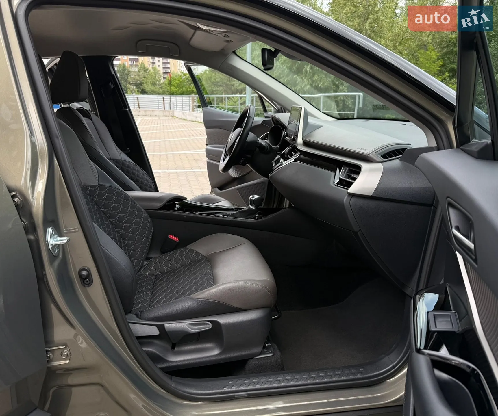 2021 Toyota C-HR - мініатюра 20