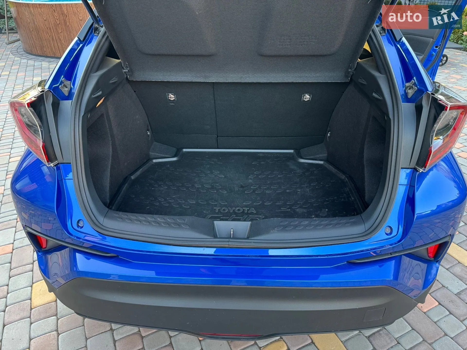 2019 Toyota C-HR - мініатюра 11
