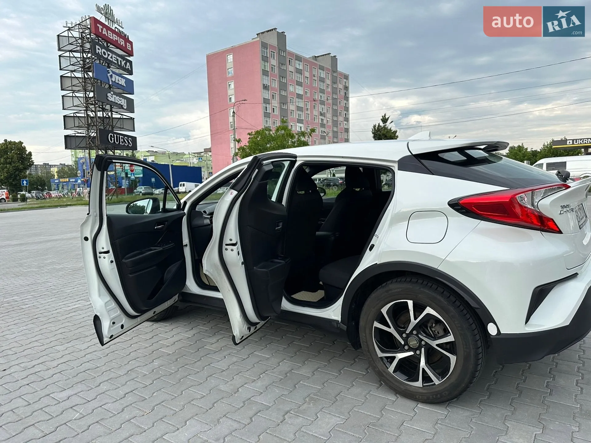 2018 Toyota C-HR - мініатюра 5
