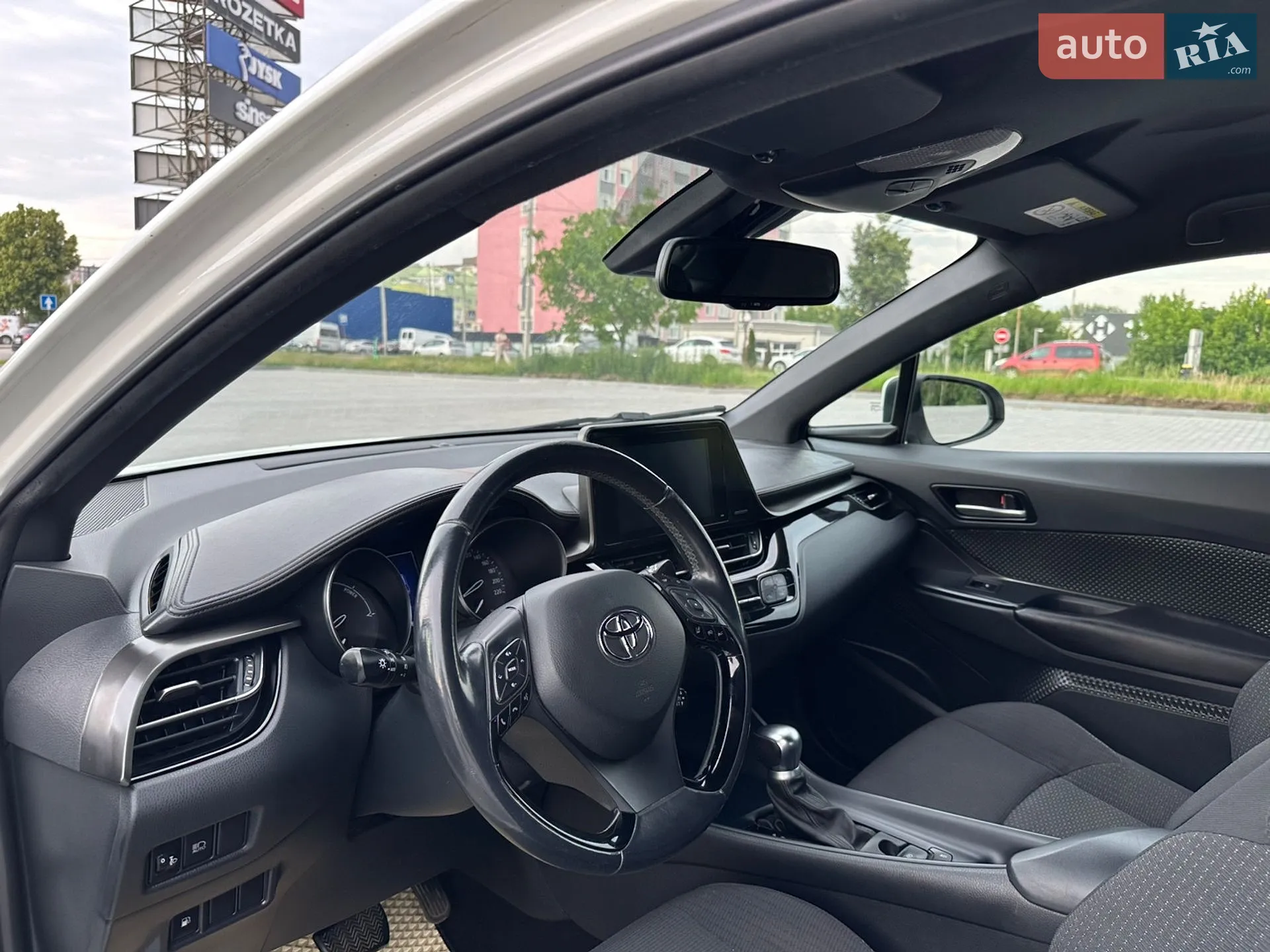 2018 Toyota C-HR - мініатюра 8