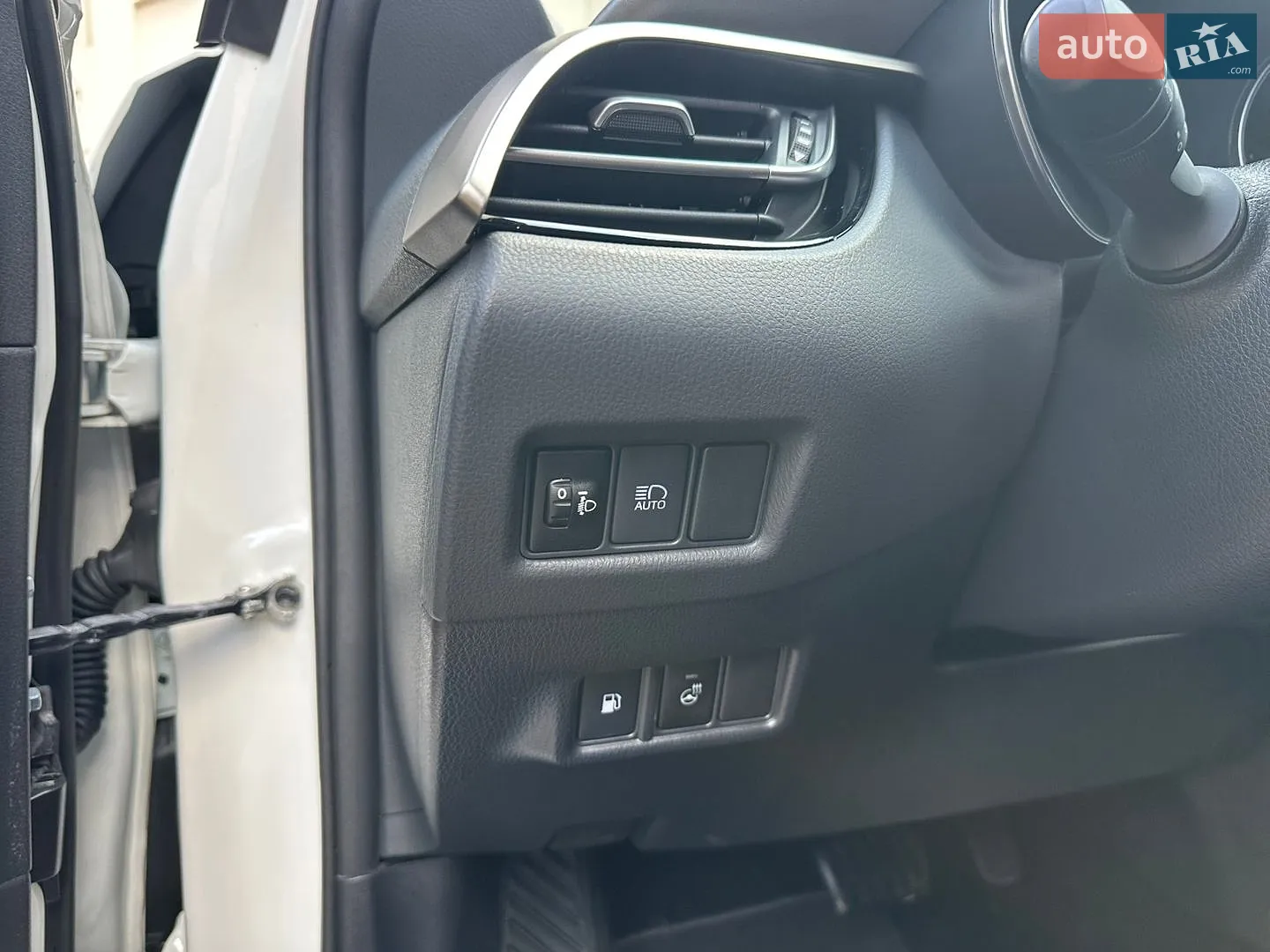 2019 Toyota C-HR - мініатюра 80