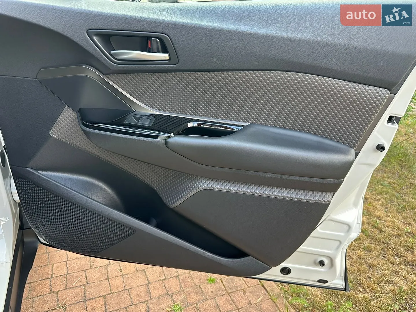 2019 Toyota C-HR - мініатюра 143