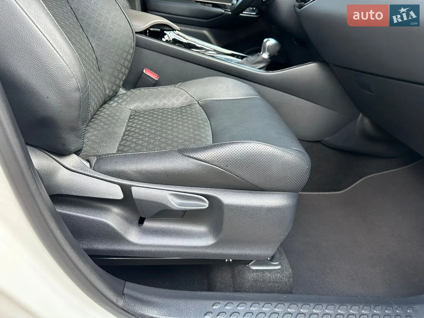 2019 Toyota C-HR - мініатюра 153