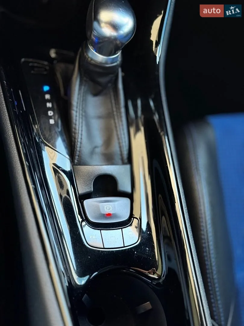 2018 Toyota C-HR - мініатюра 16