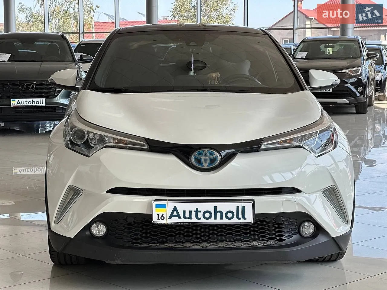 2017 Toyota C-HR - мініатюра 2